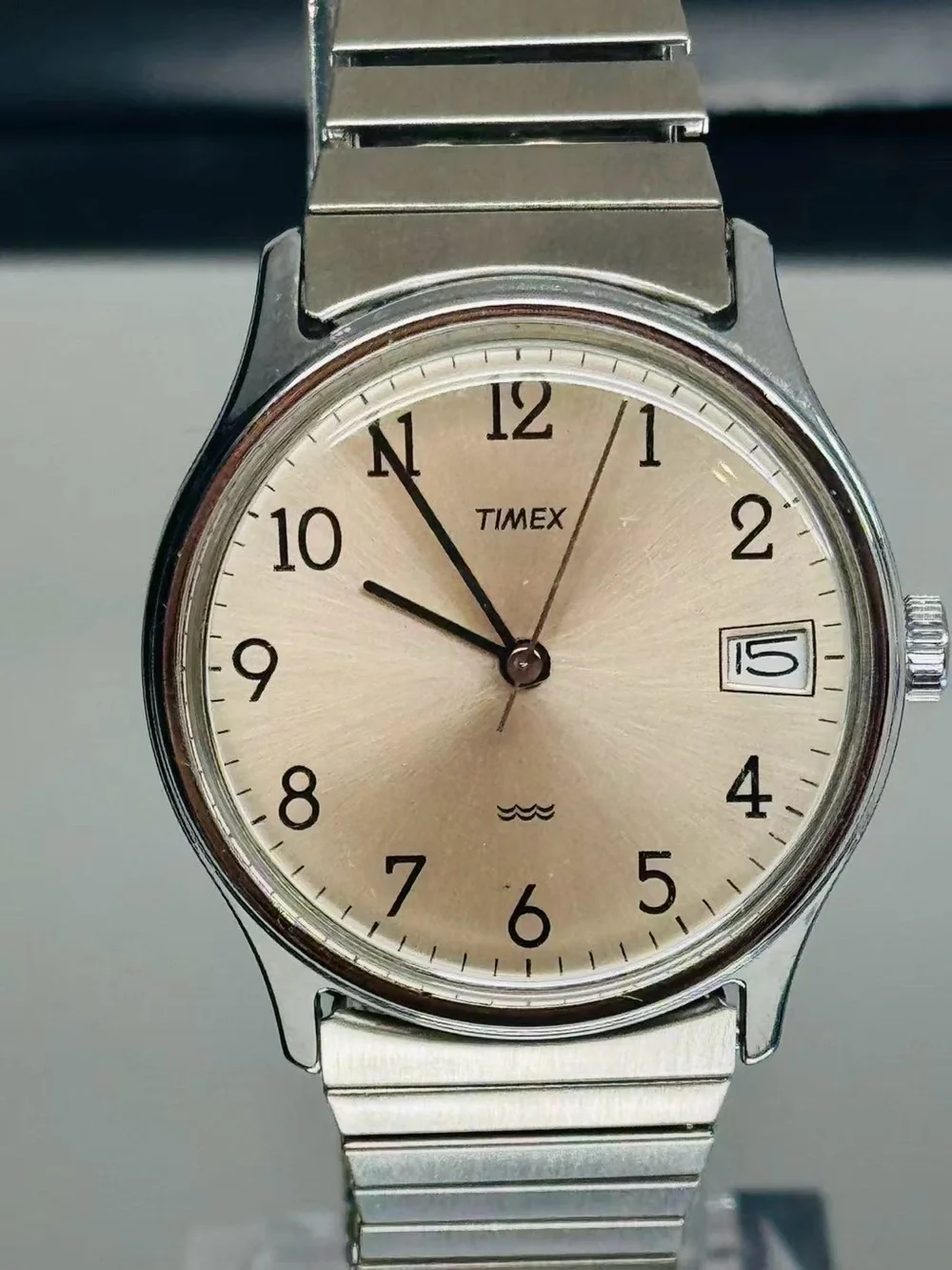 Vintage Timex Men’s Watch 34mm Date Hand-Wind mechanical Silver Tone Running
